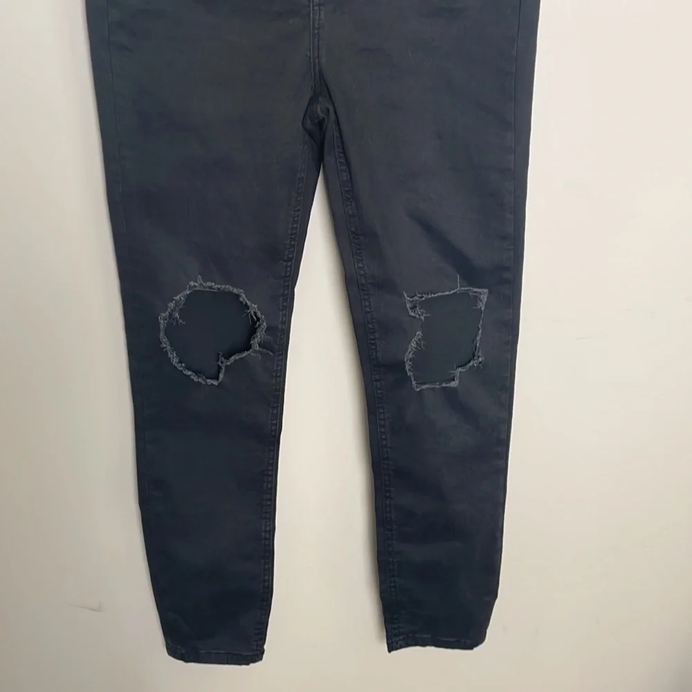 Free People Busted Knee Black Skinny Jeans- Size 29 - Picture 12 of 12